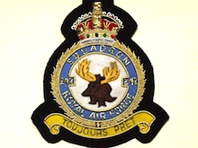 242 Squadron RAF KC blazer badge - Click Image to Close